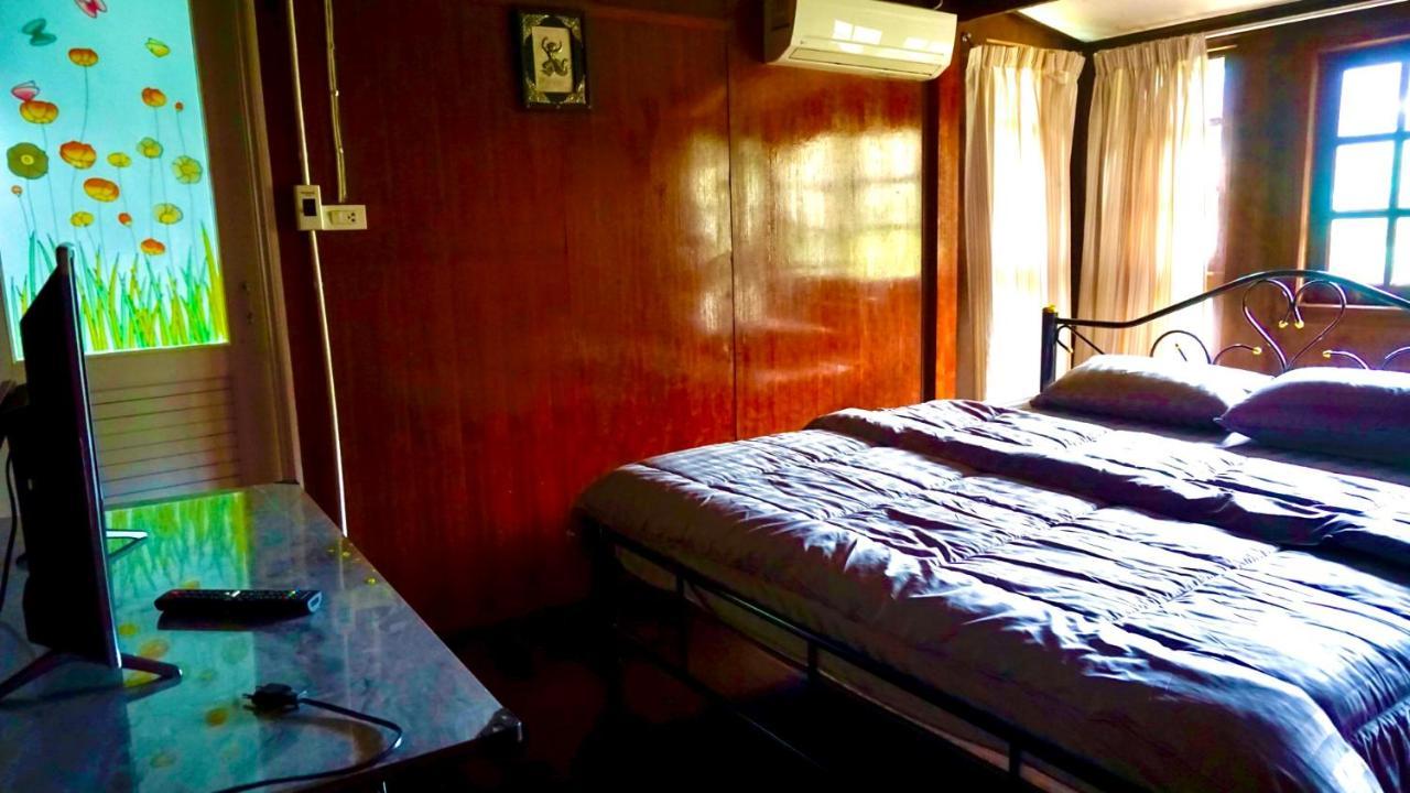 Tanachporn Homestay ธนัชพร โฮมสเตย์ เมืองจันทบุรี Exterior photo